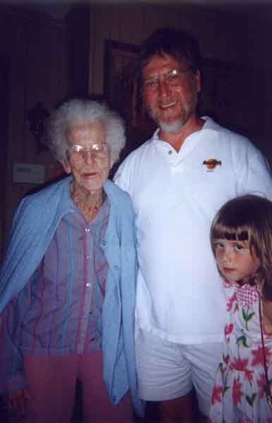 ednajaylaura1996.jpg